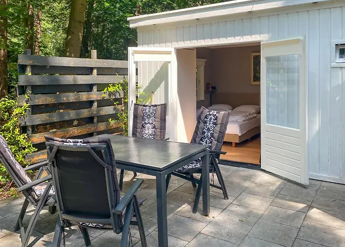 3 Bedroom Lovely Home In Holten